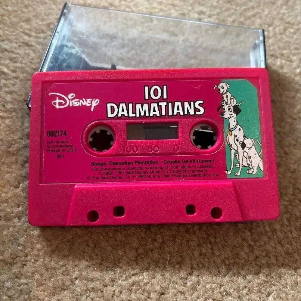 Disney 101 Dalmatians 602174 Cassette Tape